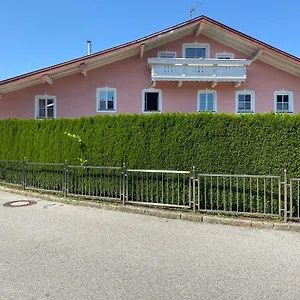 Haus Seerose Apartment